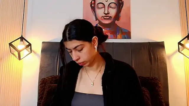 Cassie bloom online show from December 2025 08:03:01 PM