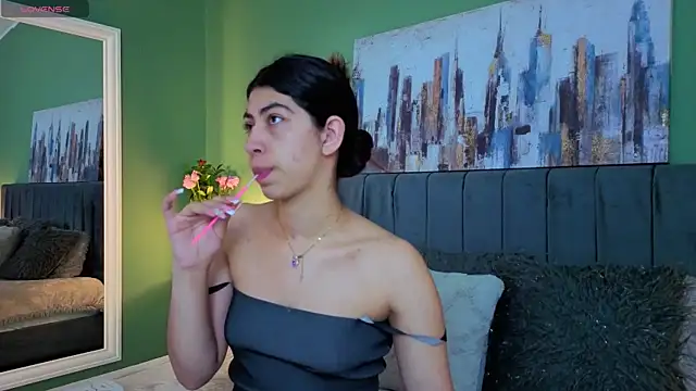 Cassie bloom online show from April 2026 01:43:02 AM