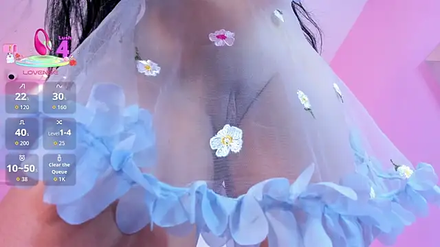 SOPHIATRISTA online show from December 2025 12:42:02 PM