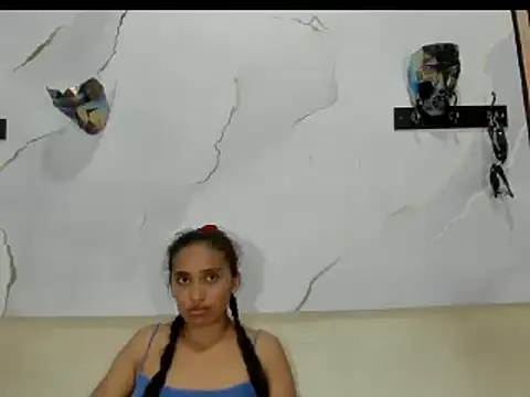 ElizaAndQuisha online show from February 2025 03:27:01 PM