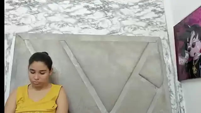 ElizaAndQuisha online show from October 2025 01:10:01 PM