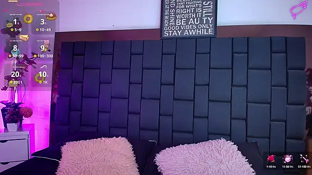 Lexi Howard  online show from September 2025 05:51:01 AM