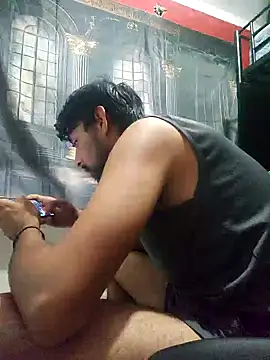 Mamasitaroja online show from May 2026 04:52:01 AM