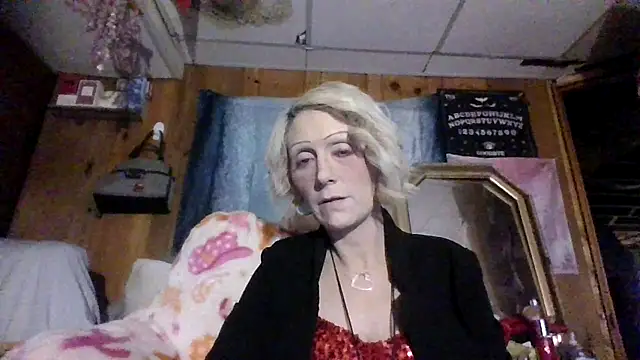 beautifulmee23 online show from February 2025 12:05:01 AM