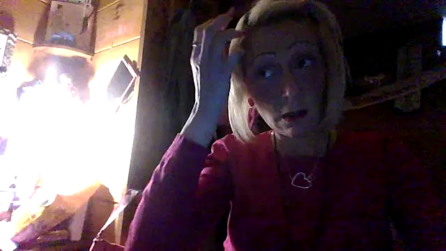 beautifulmee23 online show from February 2025 05:29:02 PM