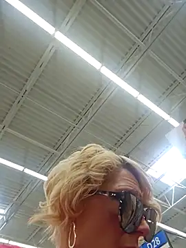 beautifulmee23 online show from February 2025 05:58:02 PM