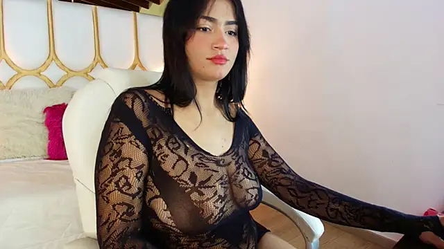 Xotic bella online show from February 2025 01:17:02 PM