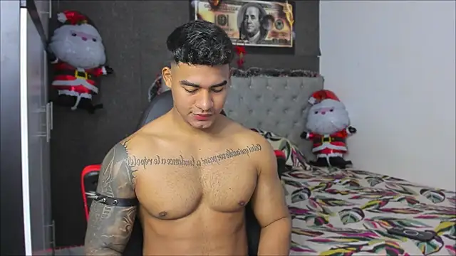 luigi hot  online show from December 2025 05:09:02 PM