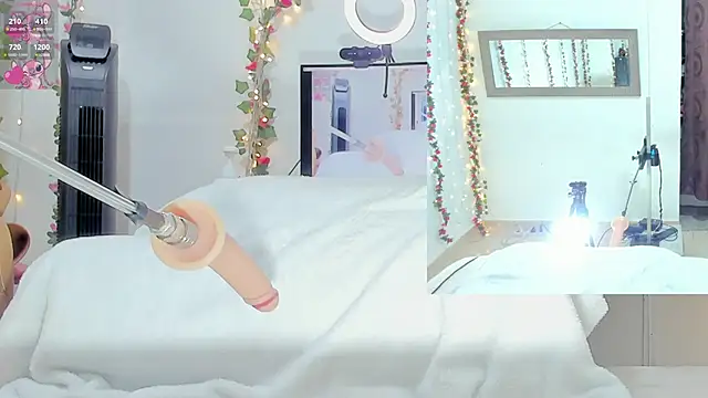 Snapshot of Genesis_Love__ chatting on October 2025 09:29:02 AM Genesis Love online show from October 2025 09:29:02 AM