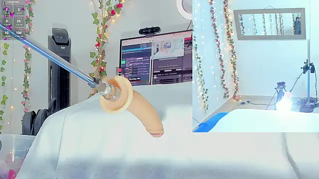 Snapshot of Genesis_Love__ chatting on November 2025 09:09:01 AM Genesis Love online show from November 2025 09:09:01 AM