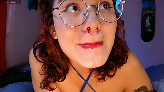 Maddy Jhonsson online show from September 2025 10:25:02 PM