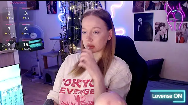 lissallor  online show from February 2025 04:32:02 AM