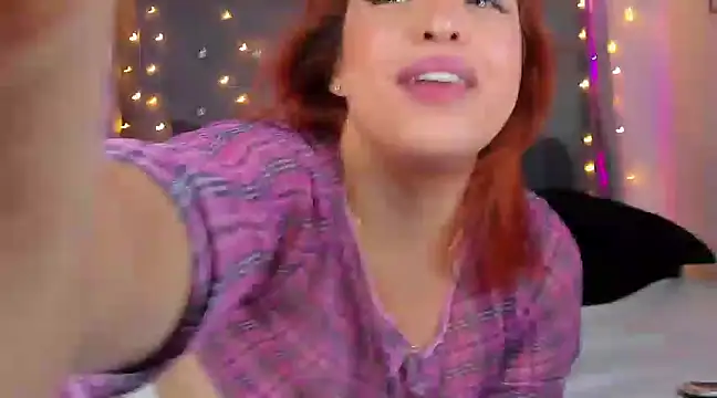 Anaroussew02 online show from February 2025 08:17:01 AM