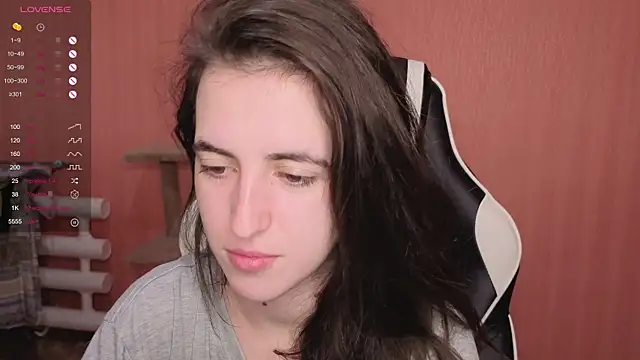 reaiss online show from October 2025 03:14:02 AM