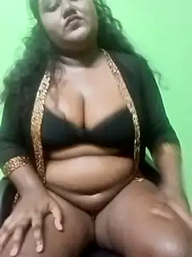 Snapshot of horny_diana chatting on March 2025 05:24:02 PM horny diana online show from March 2025 05:24:02 PM