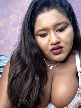 Snapshot of horny_diana chatting on May 2026 04:37:02 PM horny diana online show from May 2026 04:37:02 PM