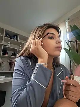 Bella Posh online show from January 2026 07:55:01 AM