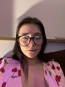 Snapshot of brinkangelikaa chatting on February 2025 11:03:01 PM brinkangelikaa online show from February 2025 11:03:01 PM