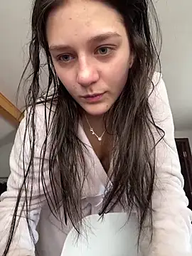 Snapshot of brinkangelikaa chatting on February 2025 11:52:01 AM brinkangelikaa online show from February 2025 11:52:01 AM