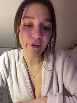 Snapshot of brinkangelikaa chatting on March 2025 07:54:02 PM brinkangelikaa online show from March 2025 07:54:02 PM