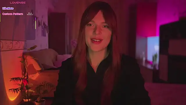 CherryRed Girl online show from March 2026 10:48:01 PM