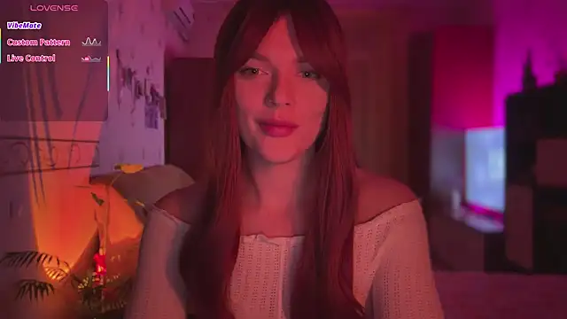 CherryRed Girl online show from April 2026 09:15:01 PM