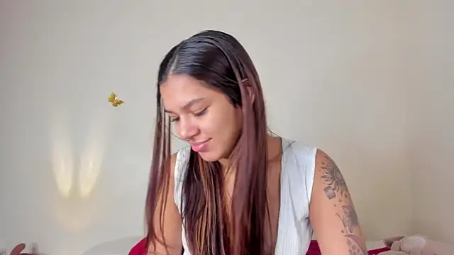 violett 24  online show from October 2025 11:47:01 PM