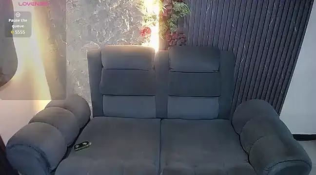 Snapshot of denise_babe_ chatting on March 2025 03:16:02 PM denise babe online show from March 2025 03:16:02 PM