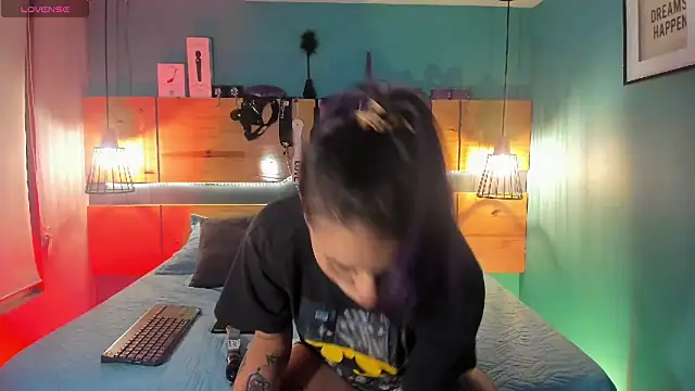 ChloeAllennn online show from November 2025 11:43:01 AM