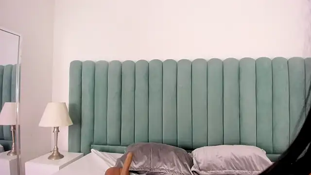Antonella Smiith  online show from July 2026 03:03:02 PM