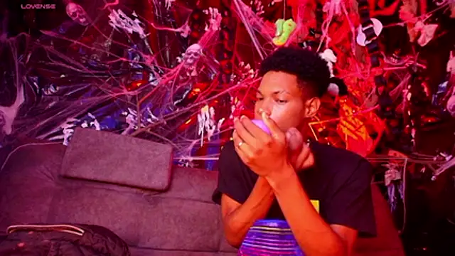 khler Angelis online show from October 2025 01:15:02 PM