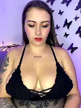 Luna kitty online show from November 2025 06:41:02 PM