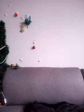 Luna kitty online show from January 2026 01:16:02 PM