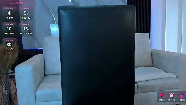 Ivaannaa  online show from October 2025 01:29:01 PM