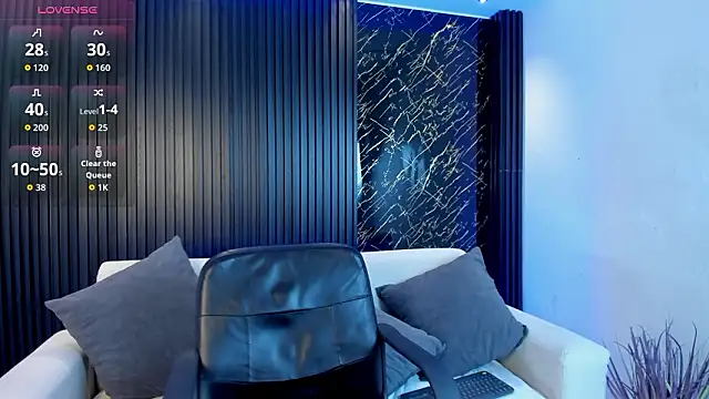 Ivaannaa  online show from March 2026 01:17:02 PM