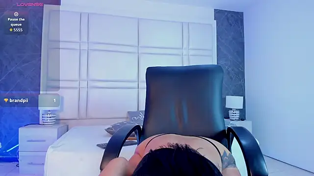 Ivaannaa  online show from March 2026 11:50:02 AM