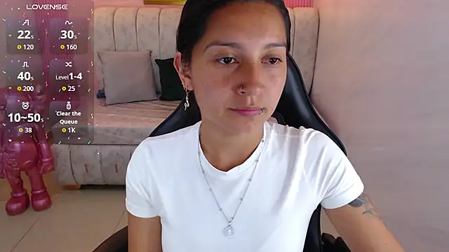 Snapshot of madhison_klain_s chatting on September 2025 08:21:01 PM madhison klain s online show from September 2025 08:21:01 PM