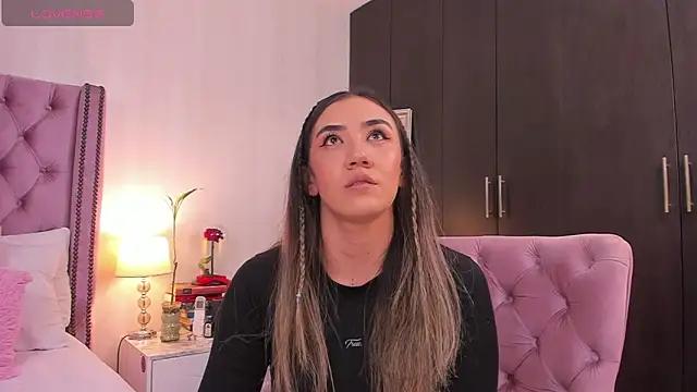 natashaleightt online show from November 2025 11:24:01 PM