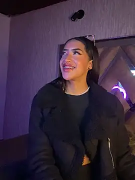 MichelleDiaz Pink online show from November 2025 01:26:02 AM