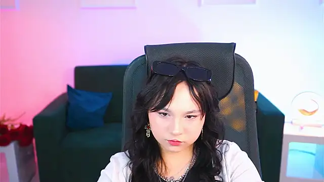 HanaWise online show from February 2025 08:04:01 AM