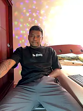 Saipuer31 online show from January 2026 07:08:01 PM