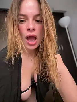 gynna kimera online show from February 2026 03:38:01 PM