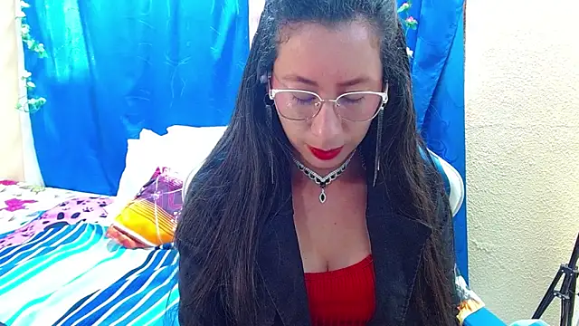Snapshot of Gia_leinn chatting on June 2026 03:36:02 PM Gia leinn online show from June 2026 03:36:02 PM