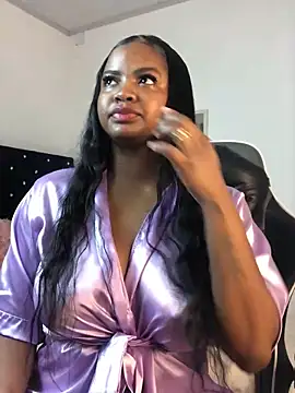 Snapshot of ValerieBlakee chatting on October 2025 12:06:02 PM ValerieBlakee online show from October 2025 12:06:02 PM