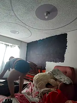 Snapshot of krolay16 chatting on September 2025 05:26:02 PM krolay16 online show from September 2025 05:26:02 PM