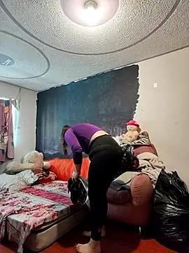 Snapshot of krolay16 chatting on October 2025 02:28:01 PM krolay16 online show from October 2025 02:28:01 PM