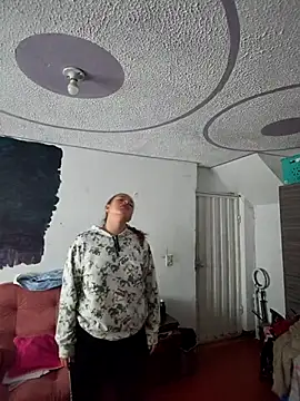 Snapshot of krolay16 chatting on October 2025 04:03:02 PM krolay16 online show from October 2025 04:03:02 PM