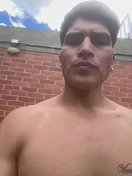 MaxxxSteil online show from October 2025 04:49:01 PM