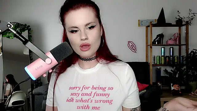 Della Ideal online show from September 2025 05:38:01 PM