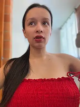 Snapshot of Soy_Sara7 chatting on August 2026 05:05:01 PM Soy Sara7 online show from August 2026 05:05:01 PM